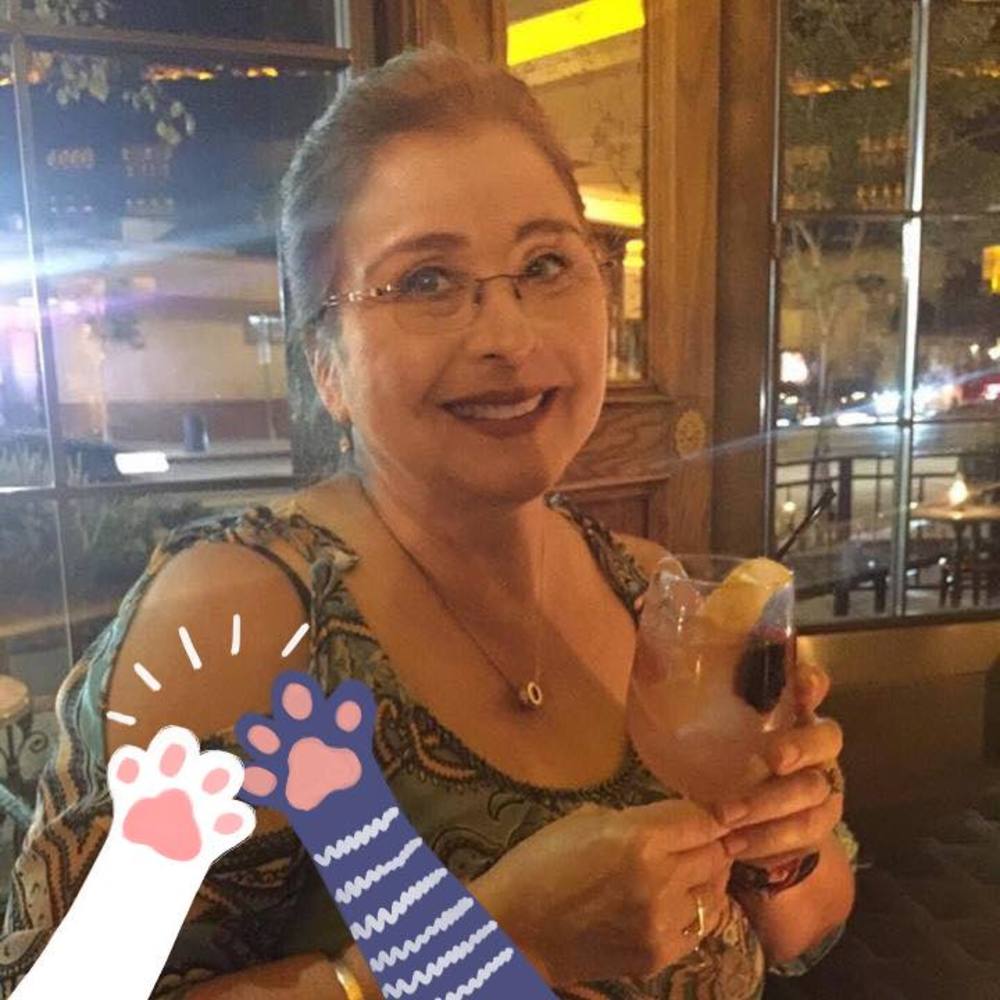 Meet your Posher, Lucy